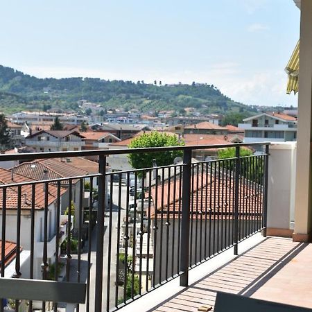 Appartamento Centro Dei Venti Montesilvano Marina Eksteriør billede